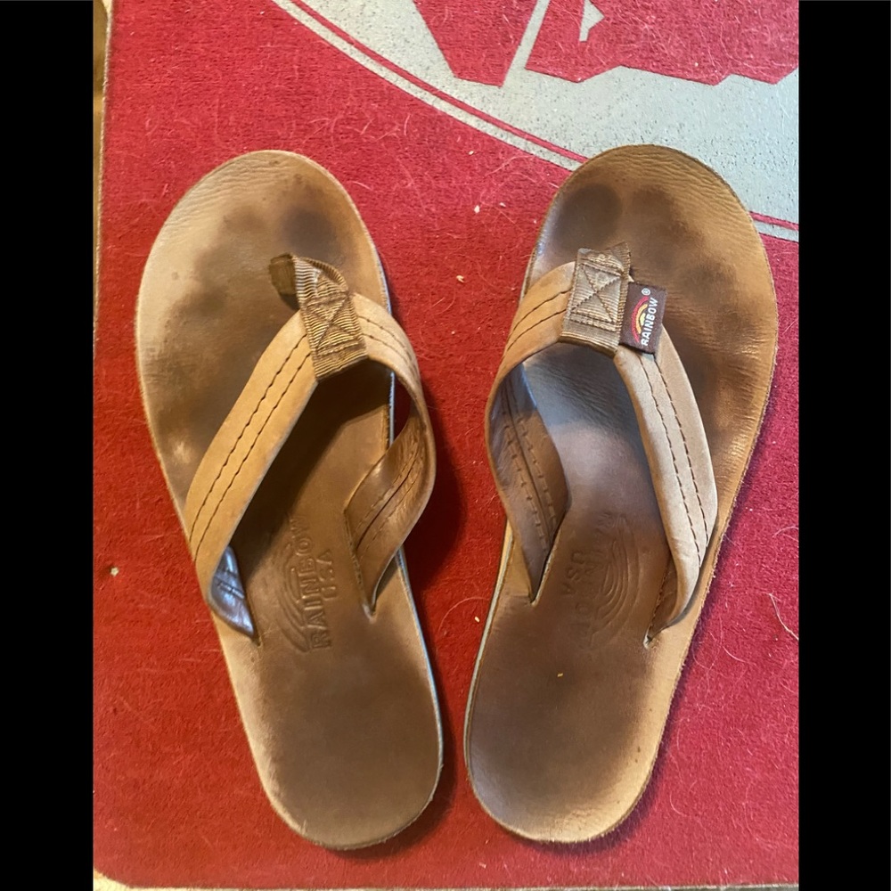🌈 sandal